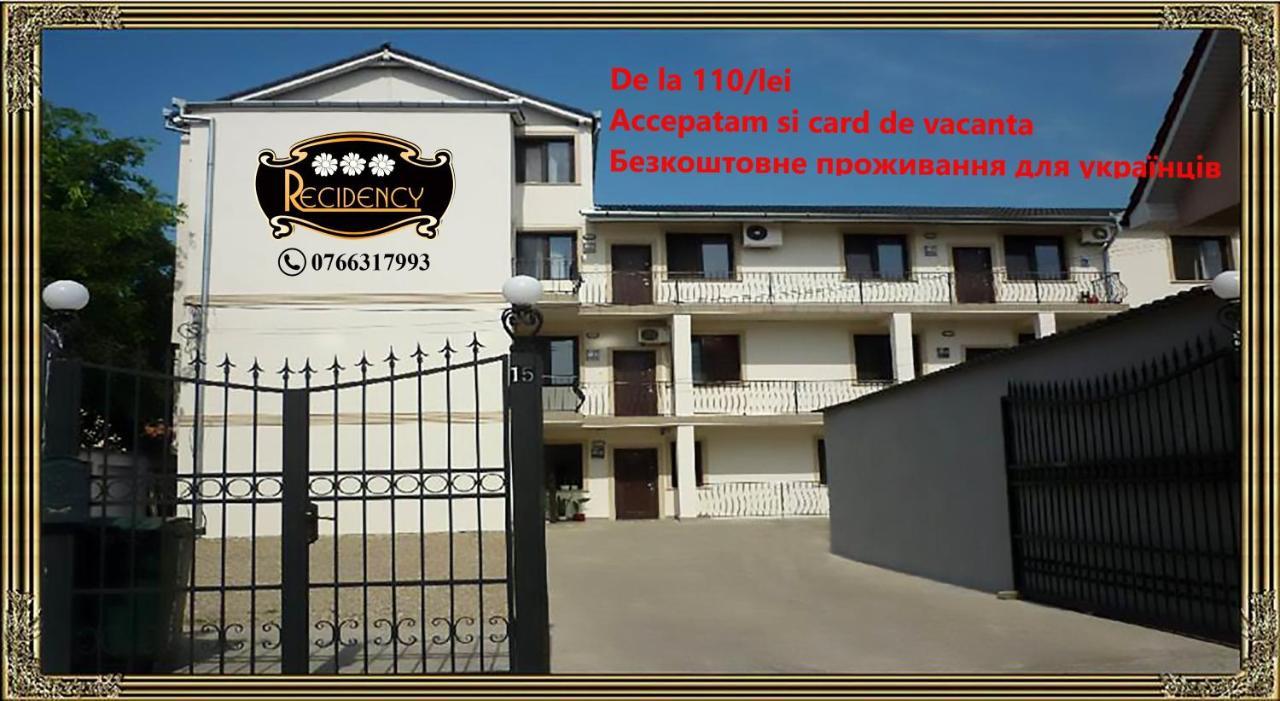 Pension Recidency Oradea Bagian luar foto